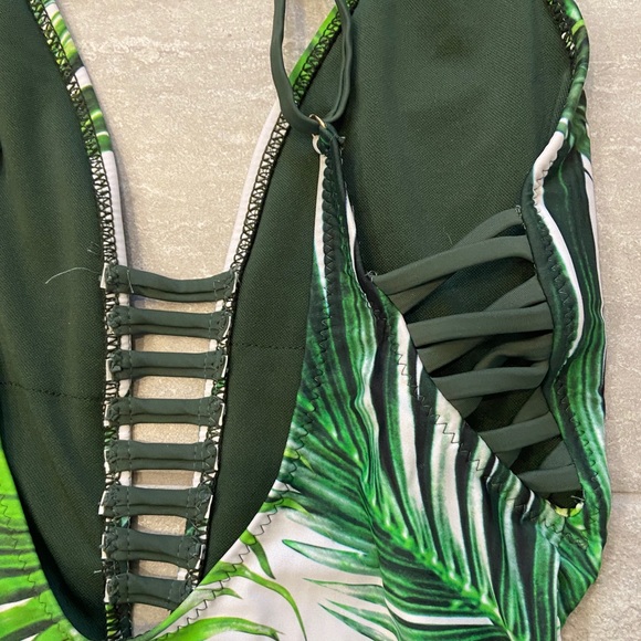 High cute one piece jungle bathing suit - Picture 4 of 4